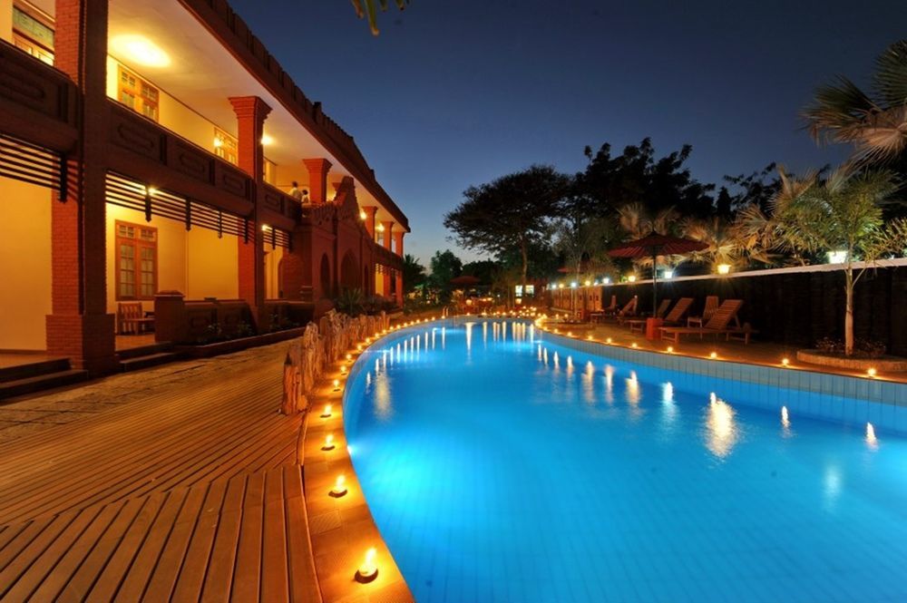 Sky Palace Hotel Баган Екстер'єр фото
